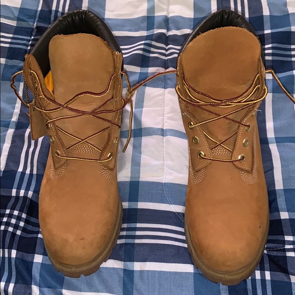 Authentic Men’s wheat Timberland boots